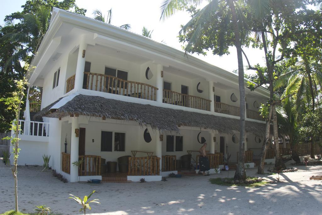 Evolution Dive And Beach Resort Logon Dış mekan fotoğraf
